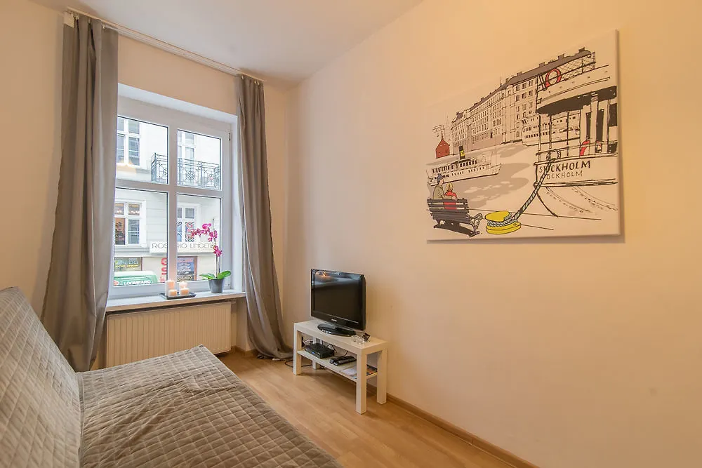 Apartamenty Stockholm بوزنان فندق