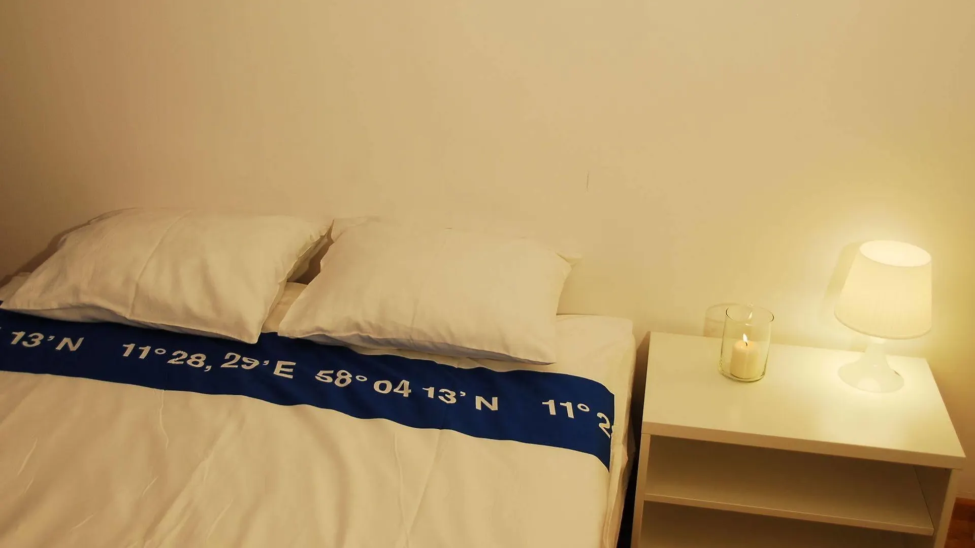 Apartamenty Stockholm بوزنان 4*,