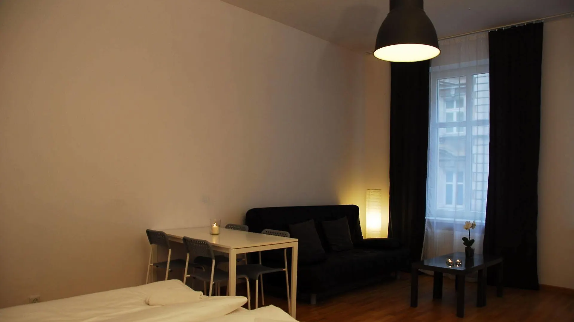 Apartamenty Stockholm بوزنان